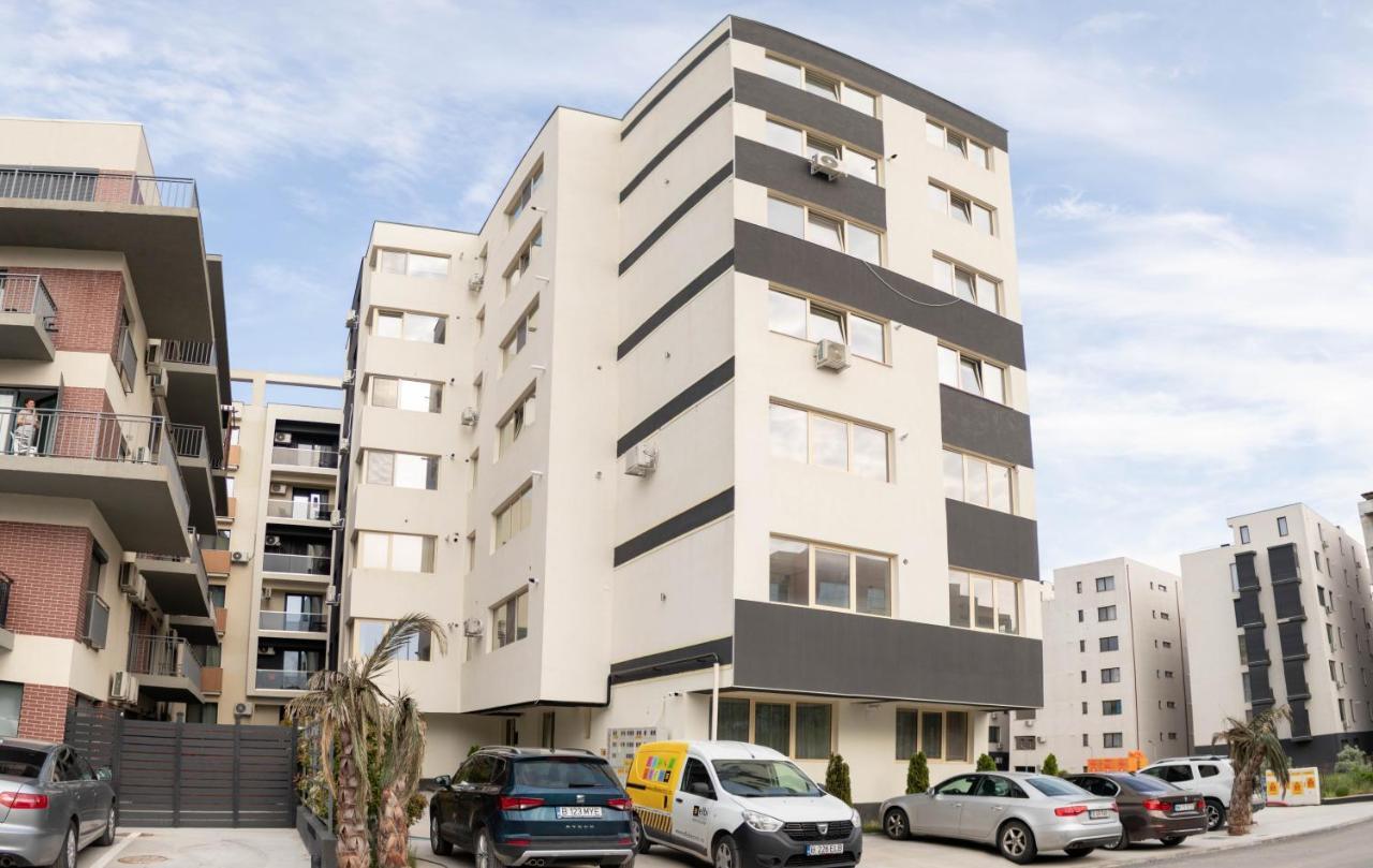 Yzza Apartament Navodari Exterior photo